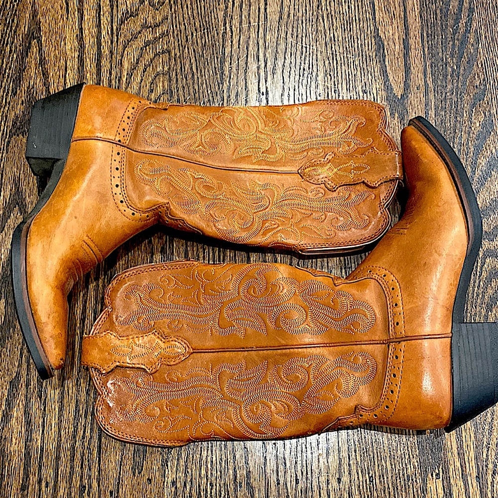 Justin Boots - Cowgirl Boots size 5B